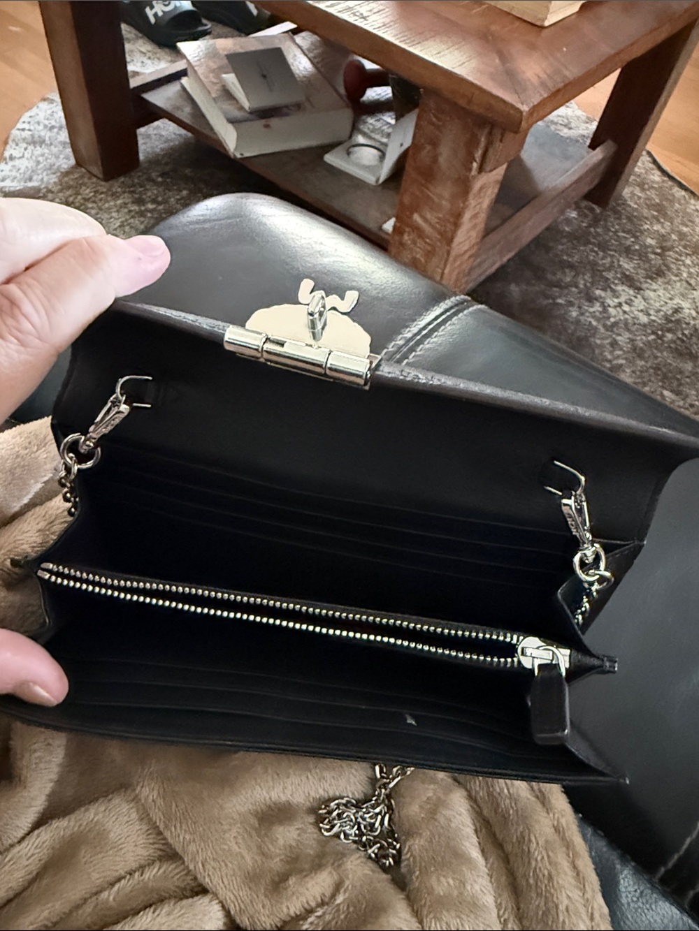 MCM Black Embossed Leather Chain Crossbody Bag with Silver Hardware - Picture 4 of 4